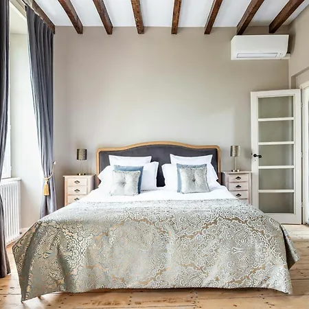 Charming Manor Nestled In Charente Vineyards Σπίτι διακοπών *